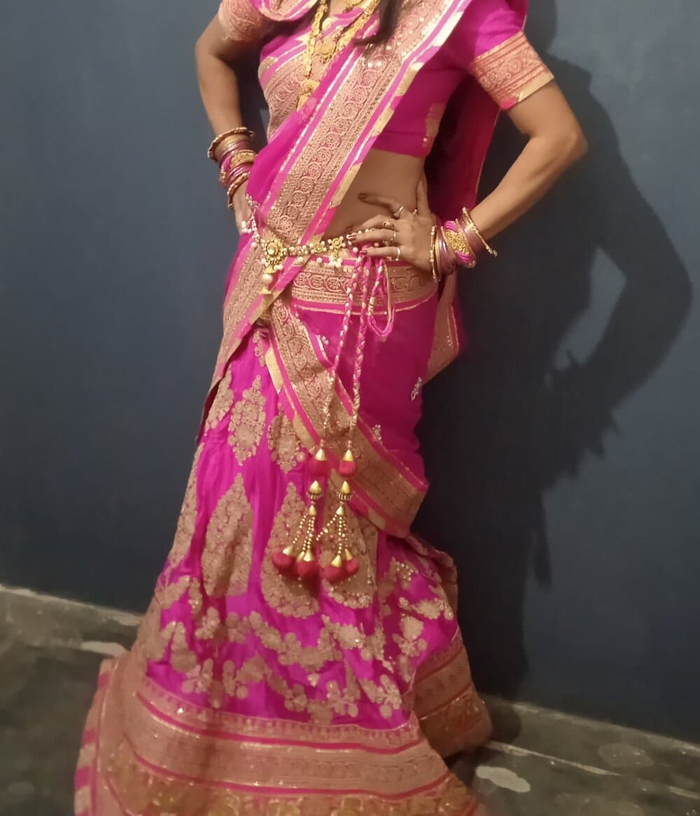 Priyaji7575 is your webcam cam girl for thrilling 1 on 1 sex cam.