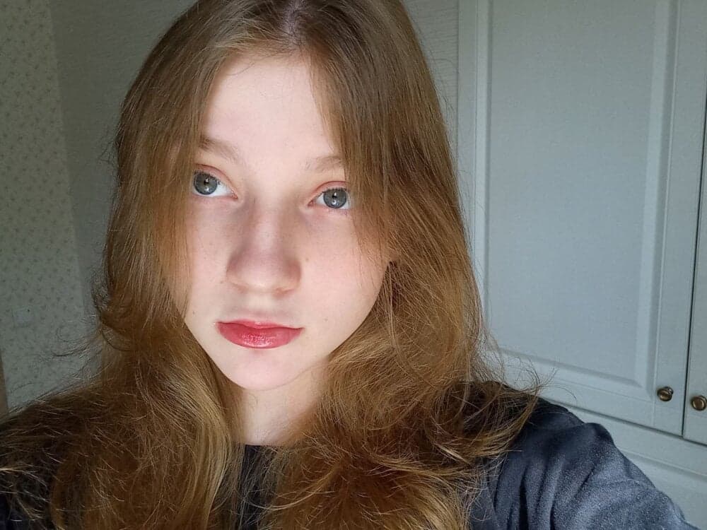 Connect with KateClarky, your favorite webcam babe for a thrilling show.