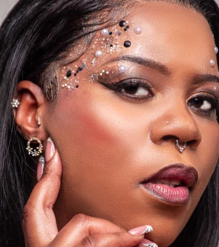 Watch THICKBUNNYCHICKxxx, a stunning babe, for exciting cam to cam sex.