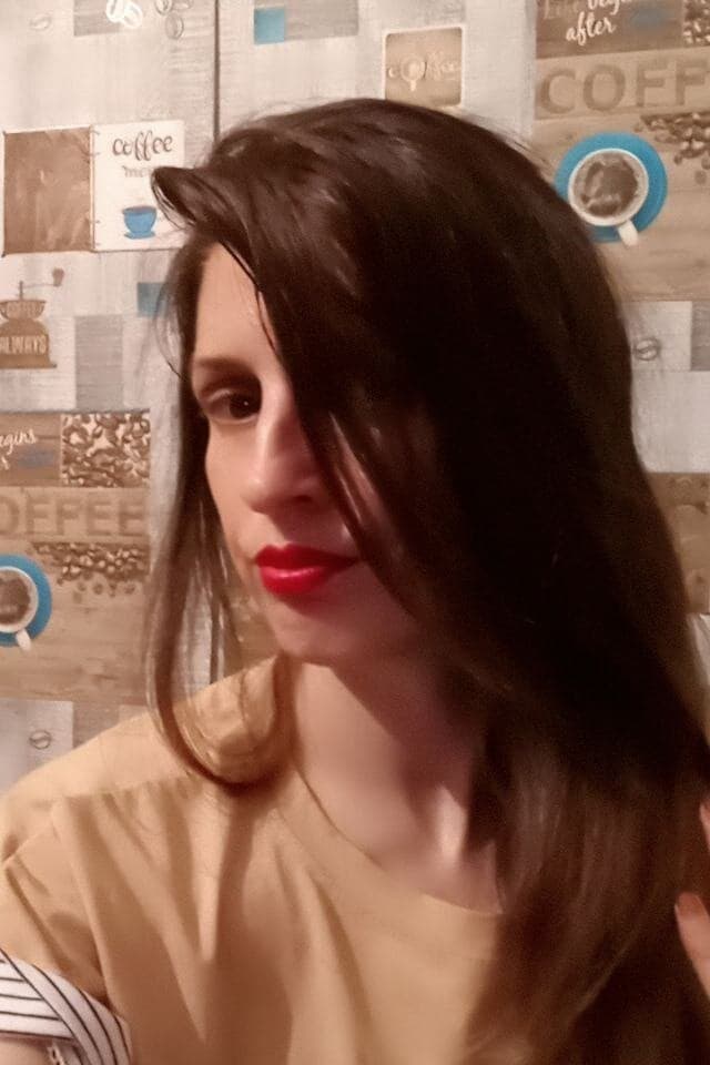 model RitaSunnyX invites you to explore intimate 1 on 1 sex cam sessions.