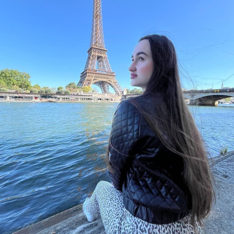 Dive into nude chat with Fortune_888's enchanting couple tonight.