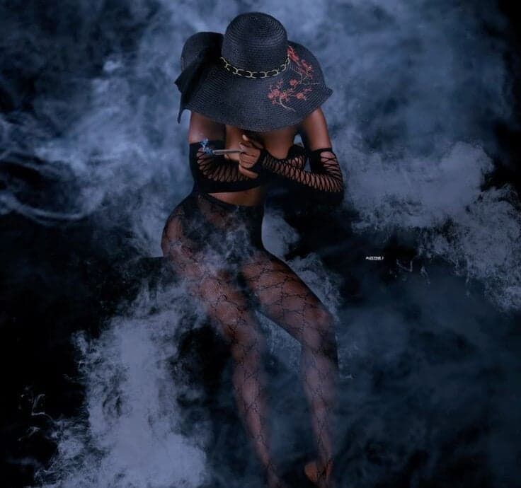 Join Ruthlessvee for cam to cam sex with beautiful cam girls for 1 on 1 sex cam fun.